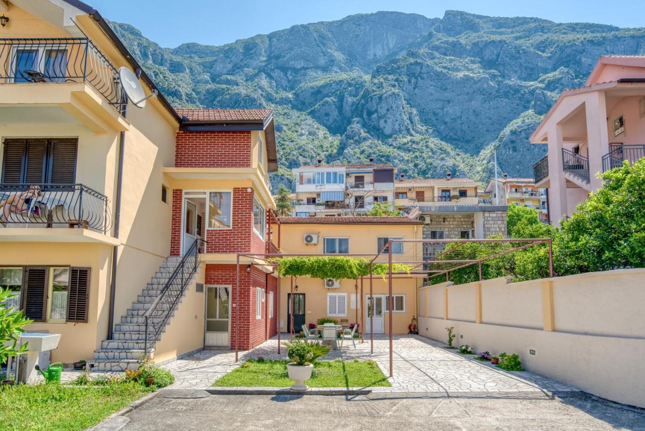 Boka Bay Paradise Apartments - Oasis Of Piece Котор Екстериор снимка