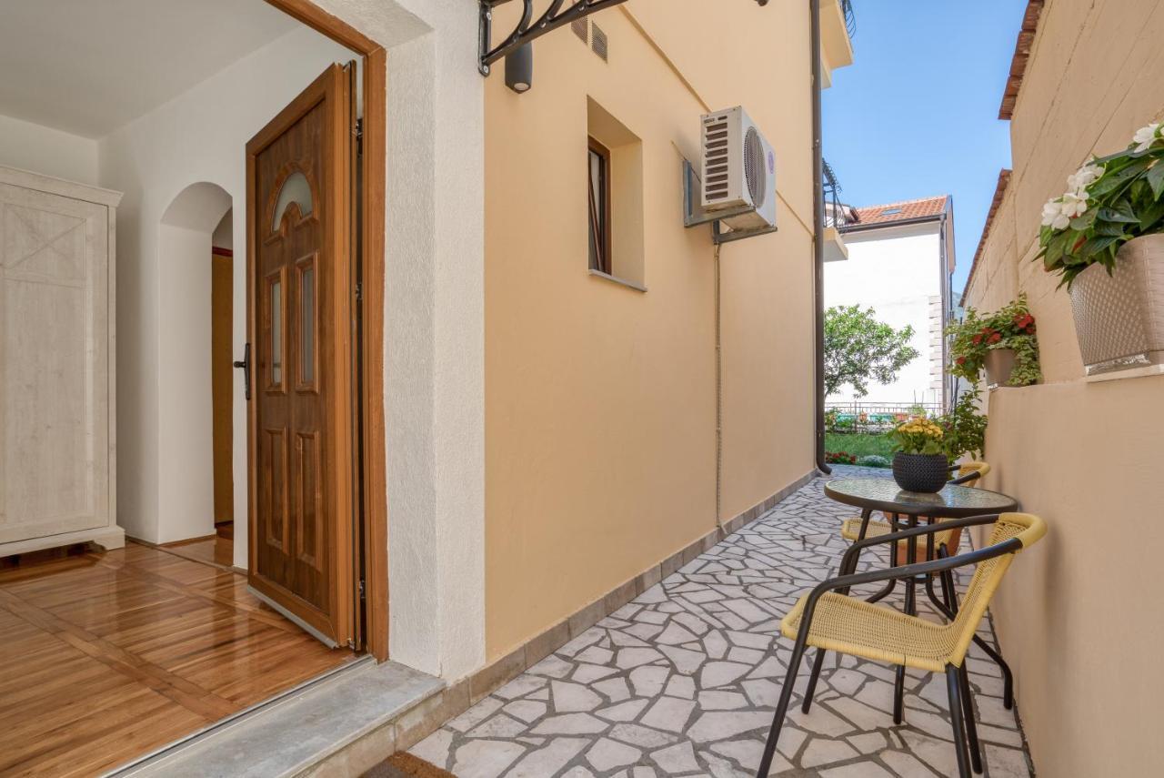Boka Bay Paradise Apartments - Oasis Of Piece Котор Екстериор снимка