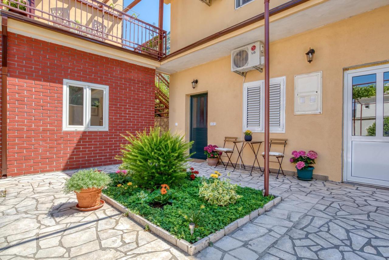 Boka Bay Paradise Apartments - Oasis Of Piece Котор Екстериор снимка