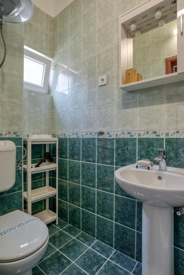 Boka Bay Paradise Apartments - Oasis Of Piece Котор Екстериор снимка